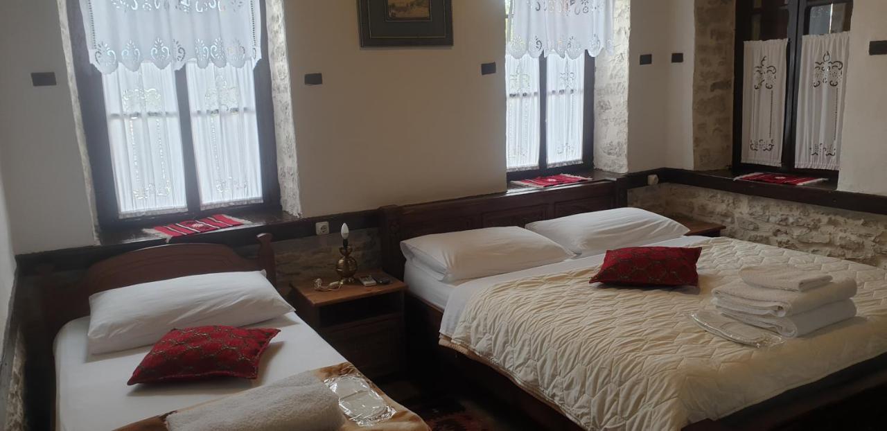 Silver Hill Guesthouse Gjirokastra Zewnętrze zdjęcie