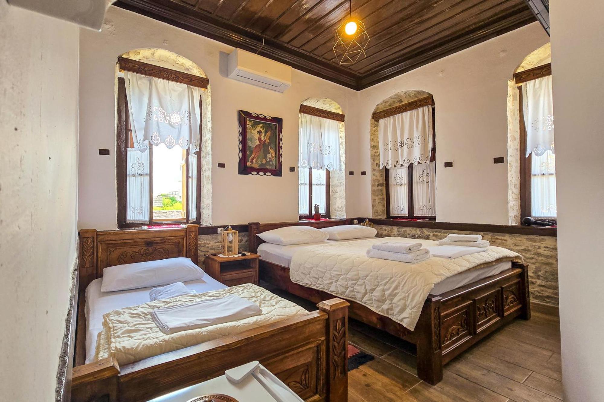 Silver Hill Guesthouse Gjirokastra Pokój zdjęcie