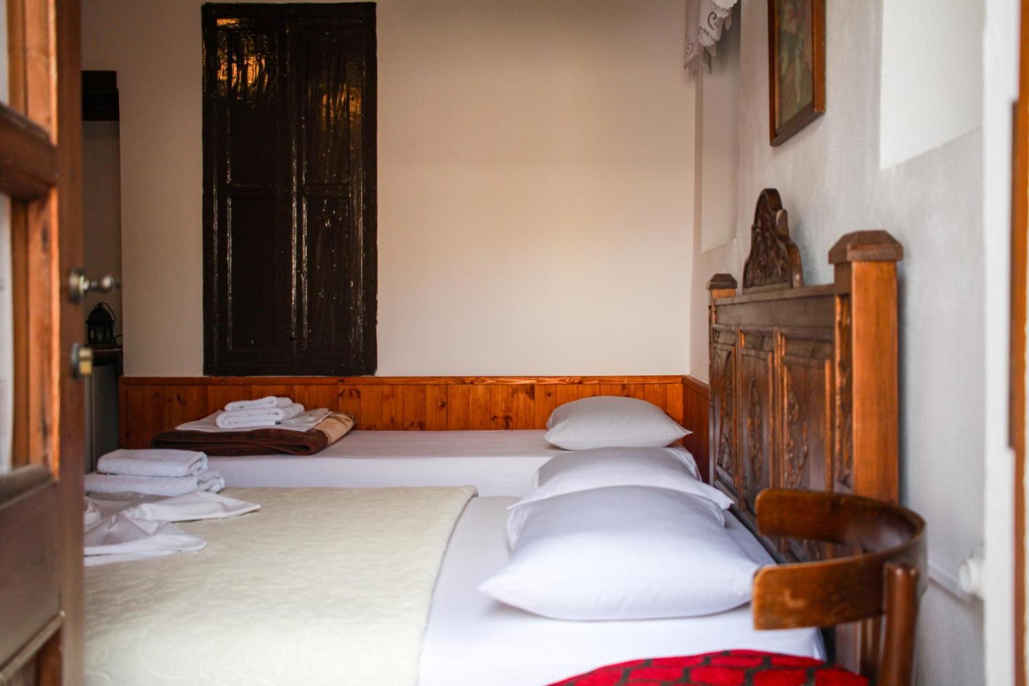 Silver Hill Guesthouse Gjirokastra Zewnętrze zdjęcie