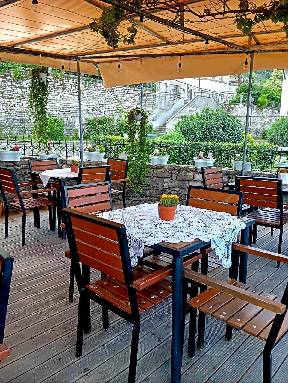 Silver Hill Guesthouse Gjirokastra Zewnętrze zdjęcie